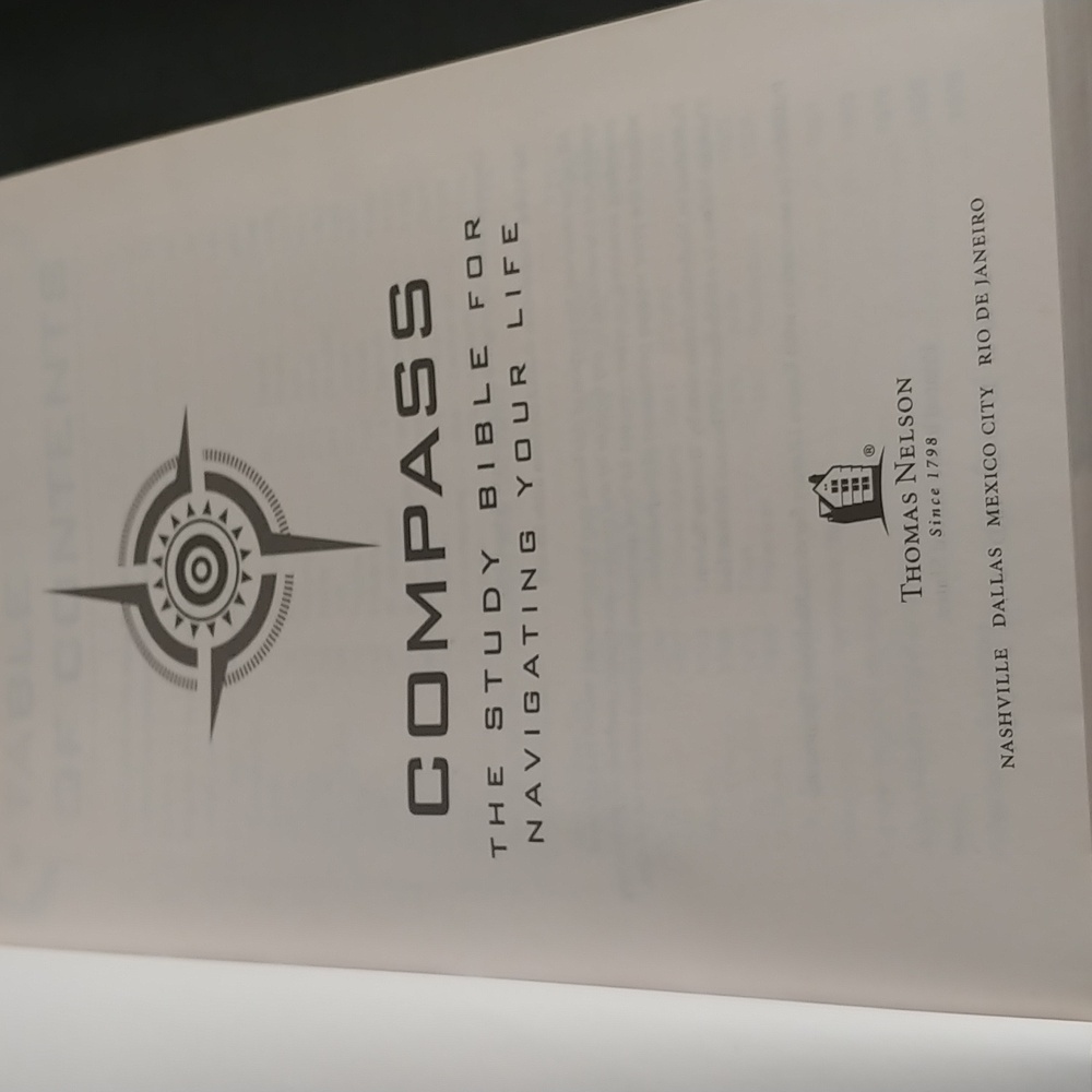 The Voice Compass Study Bible - Gray - Picture 5 of 15